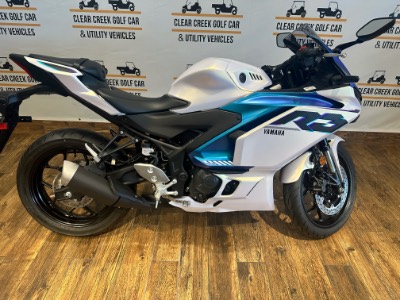 2025 Yamaha R3